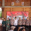 Aktif Ajak Warga Jaga Kamtibmas, Polisi Gelar Jumat Curhat di Tahunan Jepara