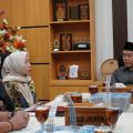 Ketua DPRD Jepara Dukung Pembakuan Busana Pengantin Khas Jepara oleh Harpi Melati